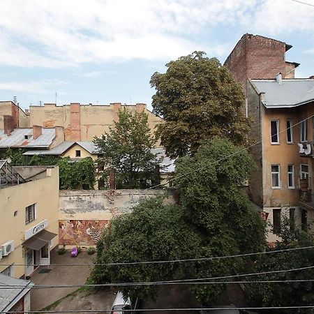 Buk Apartments On Doroshenka 29 Lviv Kültér fotó