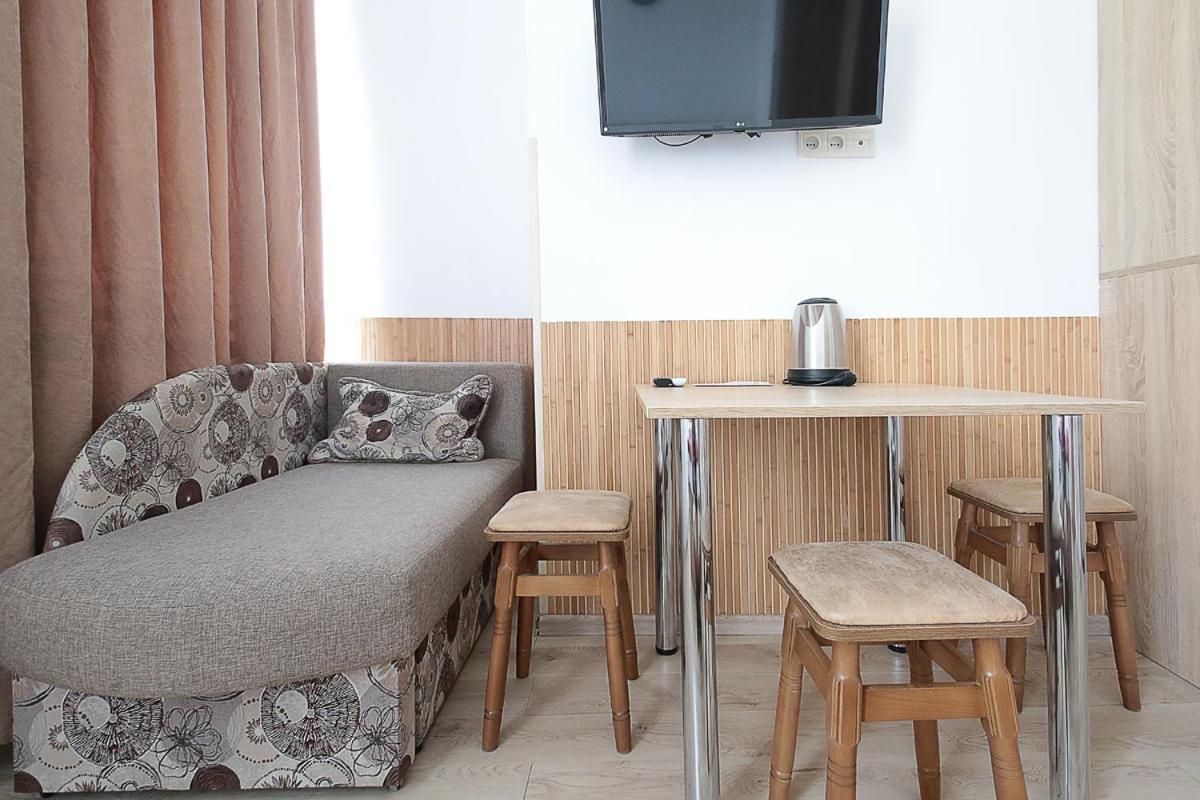 Buk Apartments On Doroshenka 29 Lviv Kültér fotó