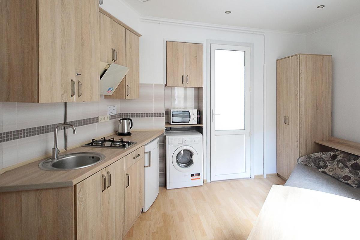 Buk Apartments On Doroshenka 29 Lviv Kültér fotó