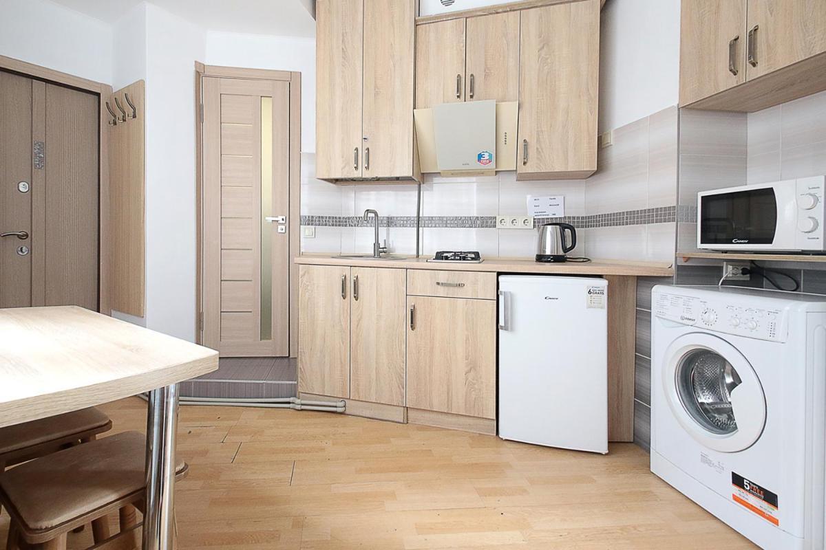 Buk Apartments On Doroshenka 29 Lviv Kültér fotó
