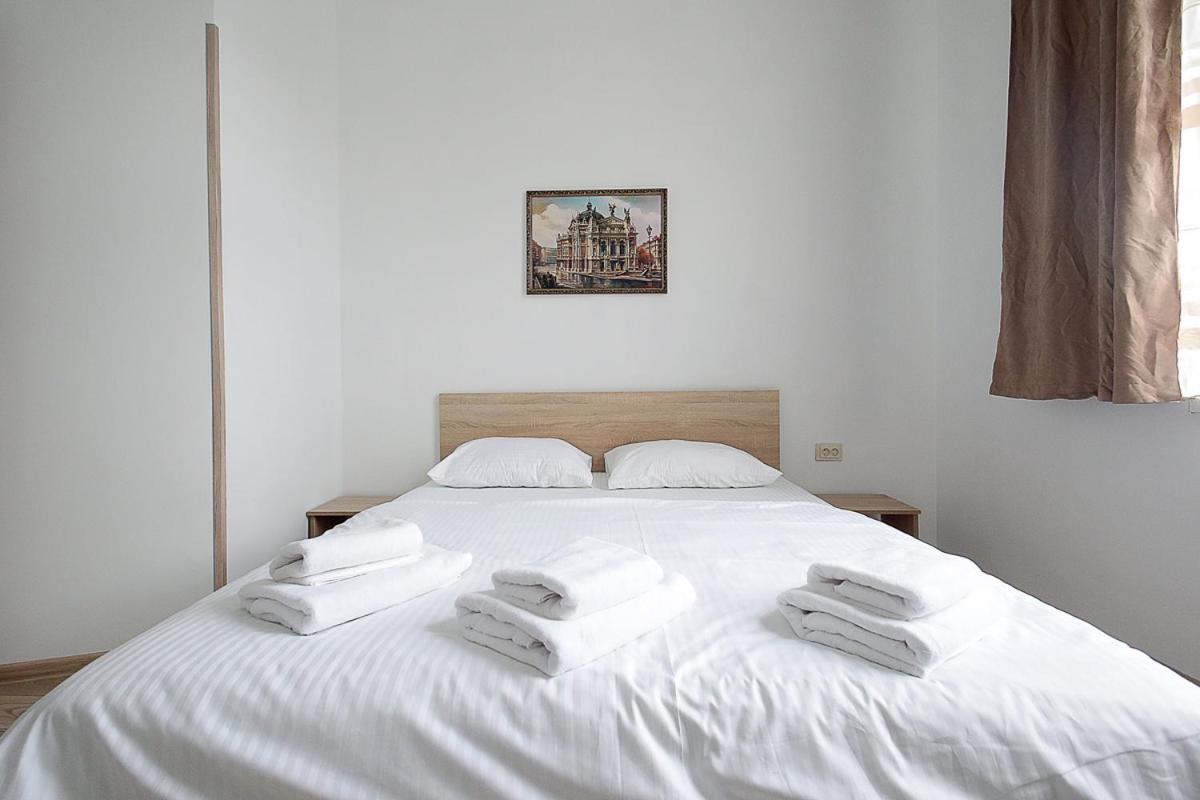 Buk Apartments On Doroshenka 29 Lviv Kültér fotó
