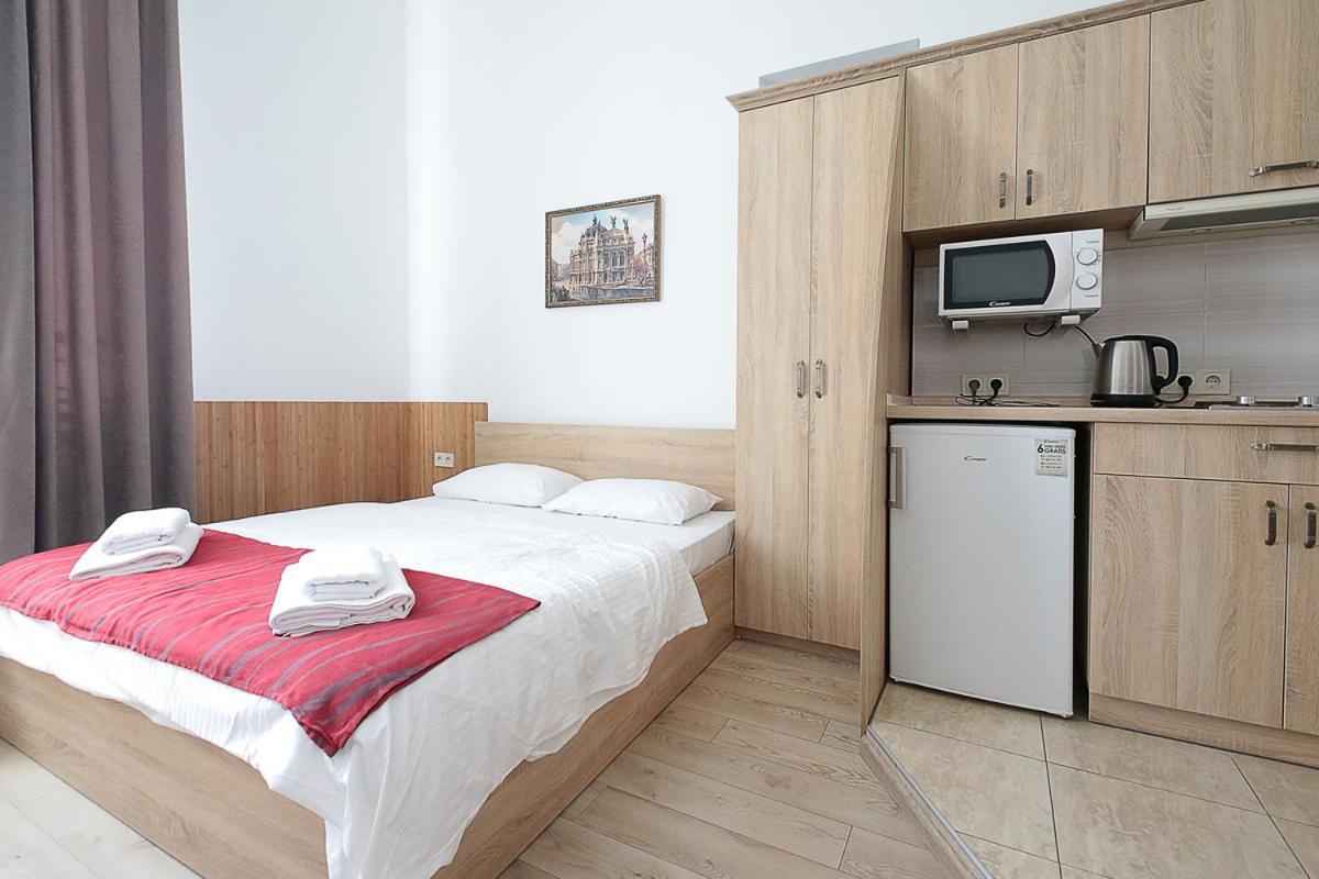 Buk Apartments On Doroshenka 29 Lviv Kültér fotó
