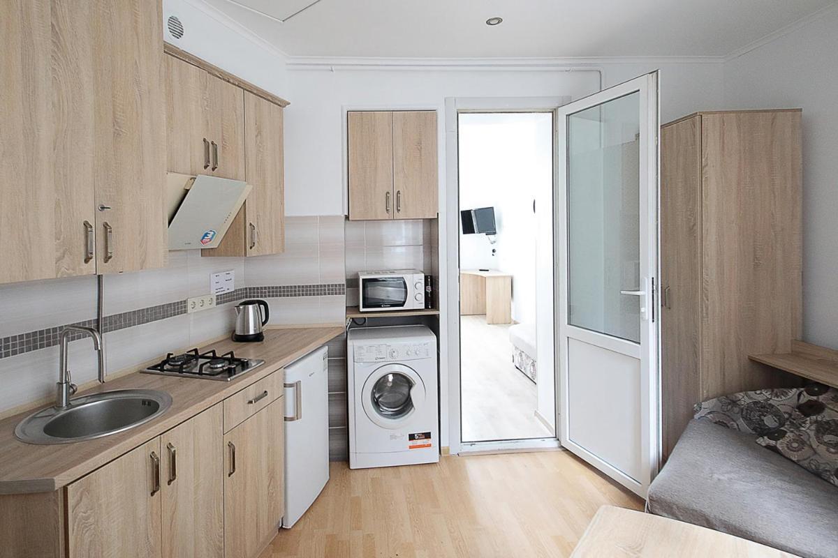 Buk Apartments On Doroshenka 29 Lviv Kültér fotó