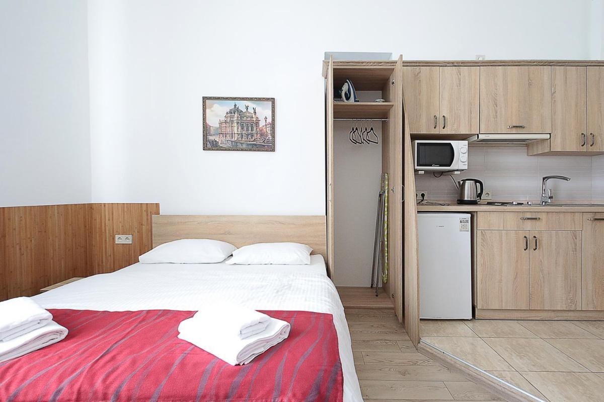 Buk Apartments On Doroshenka 29 Lviv Kültér fotó