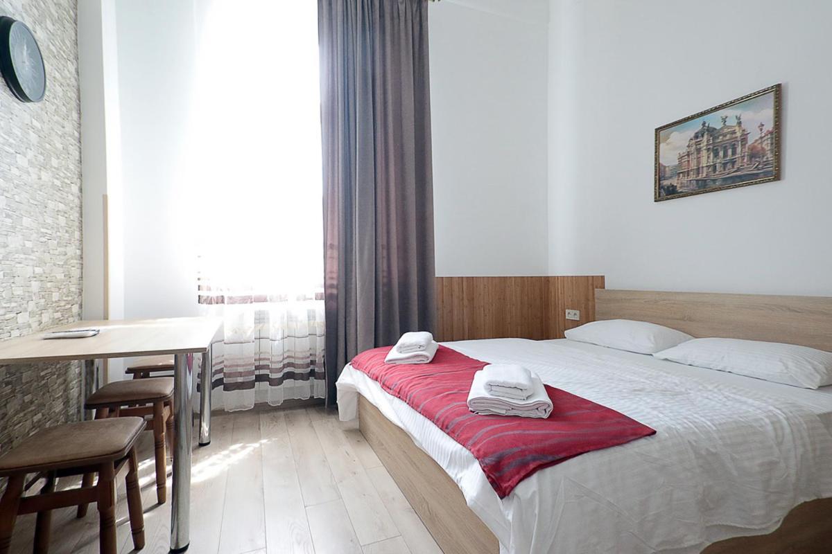 Buk Apartments On Doroshenka 29 Lviv Kültér fotó